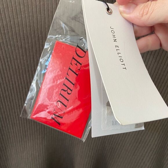 NWT John Elliott Des Cotton Cashmere Cropped Ribbed Turtleneck size 2 Medium - Picture 3 of 6